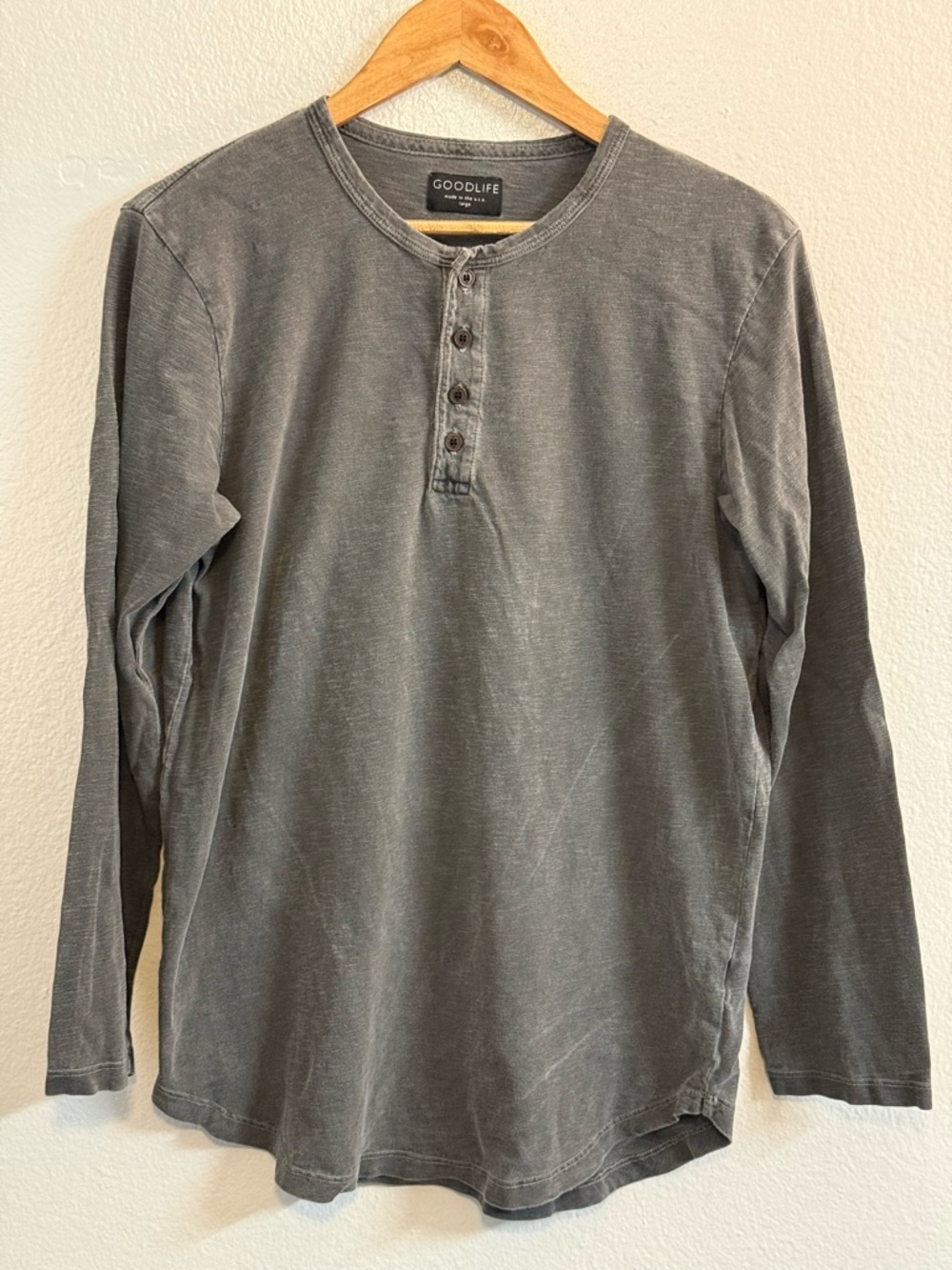 Goodlife Men’s Washed Gray Long-Sleeve Henley Size L Casual Loungewear Outdoor